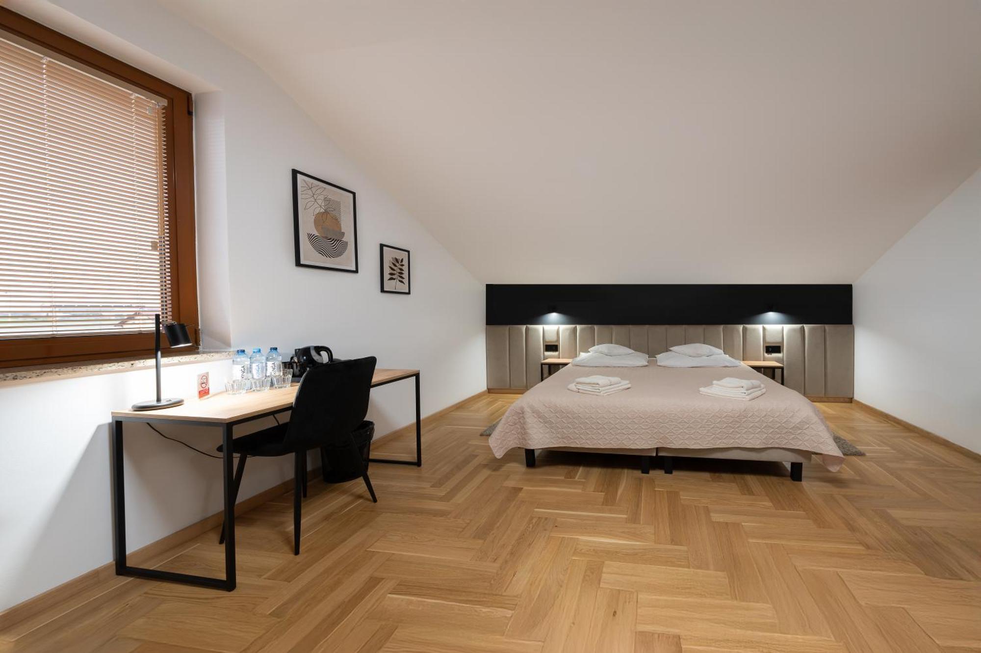 Hotel Reslinski Grodzisk Wielkopolski Dış mekan fotoğraf